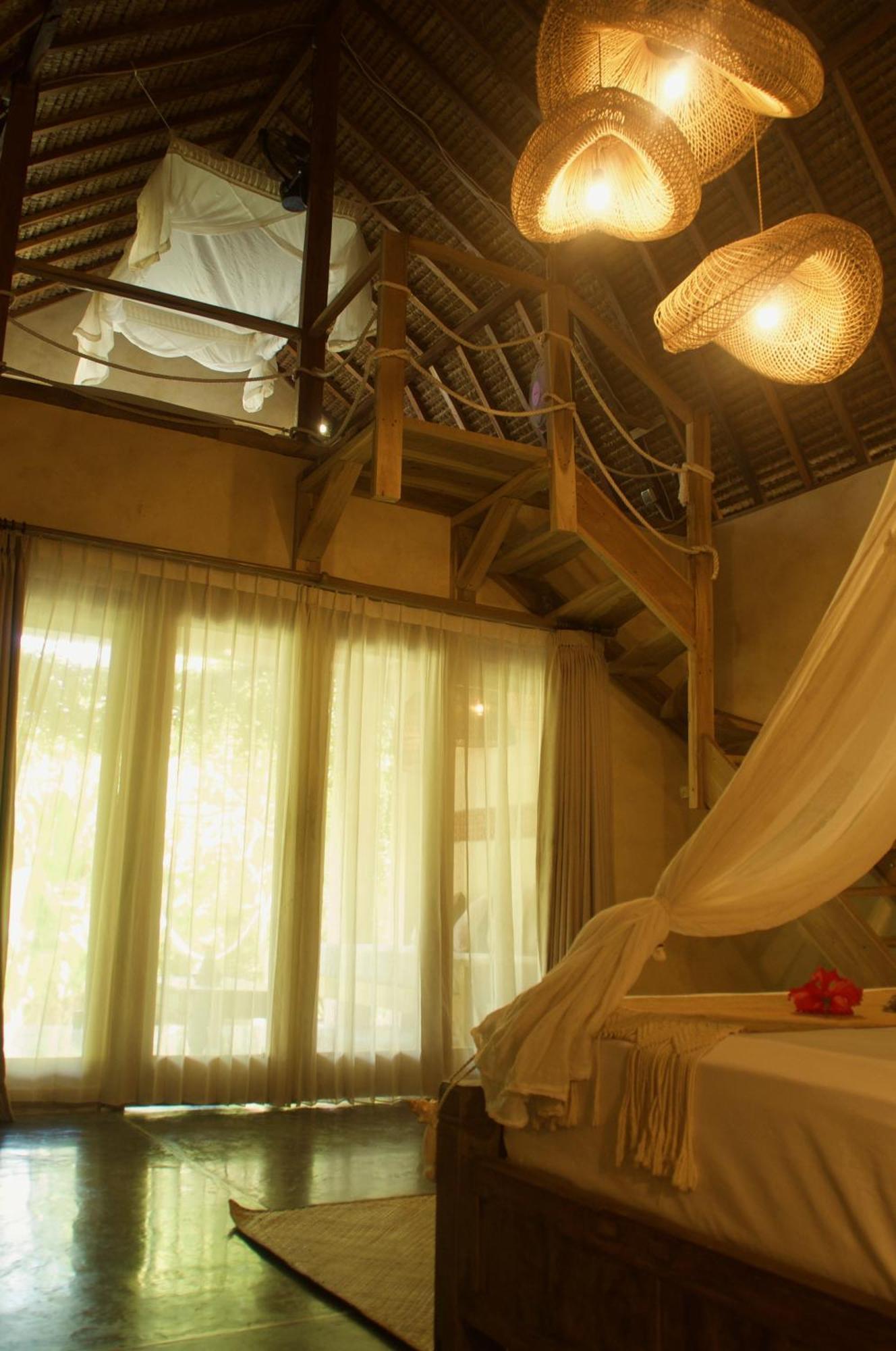 Owa Lodge Areguling Kuta  Стая снимка