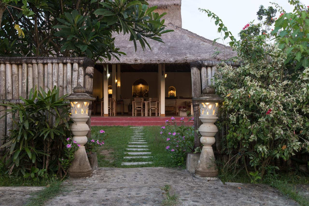 Owa Lodge Areguling Kuta  Екстериор снимка